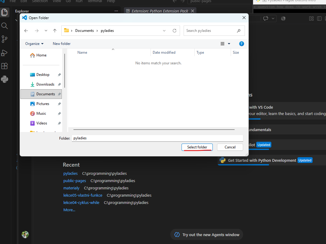 Okno Open Folder otevřené ve složce Dokumenty se složkou pyladies a tlačítkem Select folder
